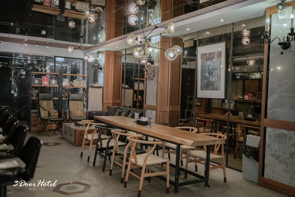 【台南飯店】三道門建築文創旅店，復古文青風格台南住宿