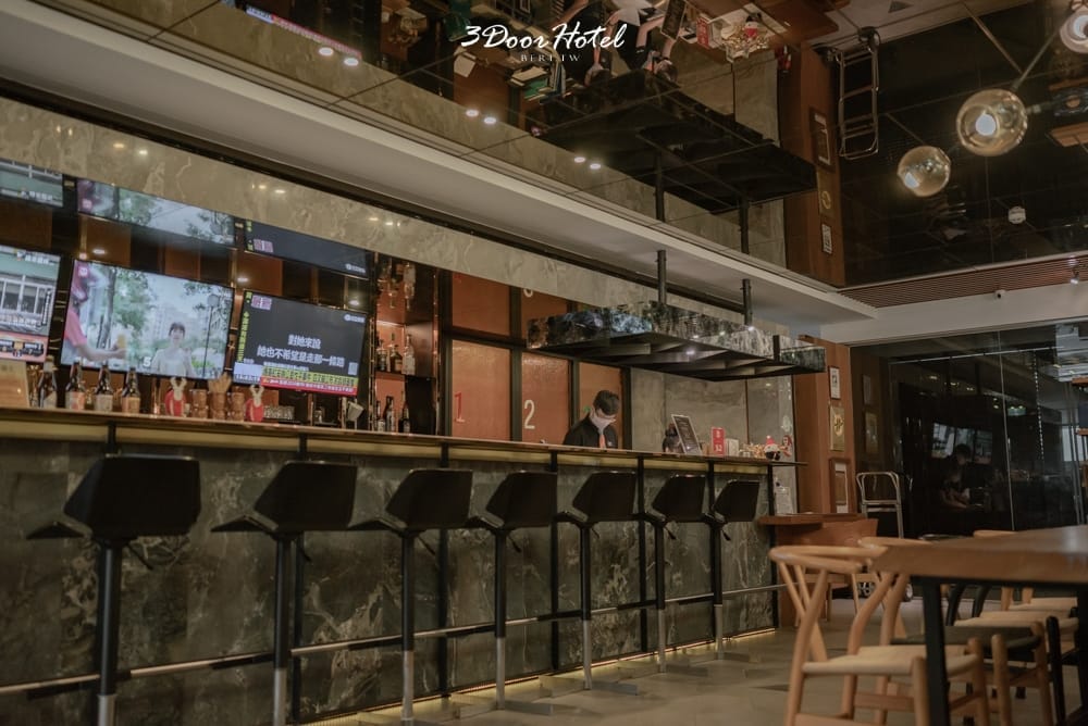 【台南飯店】三道門建築文創旅店，復古文青風格台南住宿