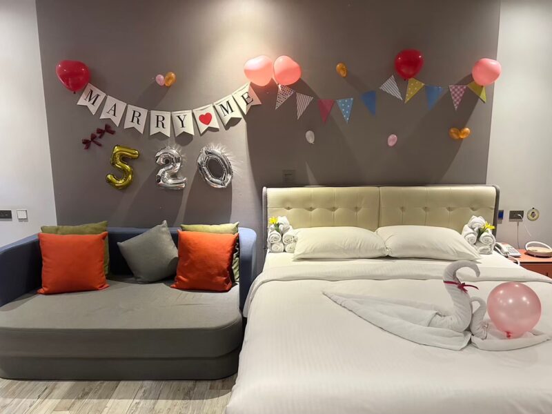 三道門建築文創旅店 私人管家浪漫服務 情人節驚喜客製佈置