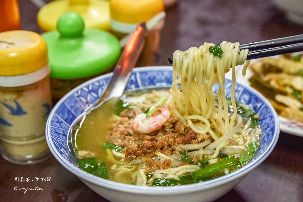 【台南美食推薦】小公園擔仔麵 西門圓環70年古早味小吃，我心中第一名的台南擔仔麵